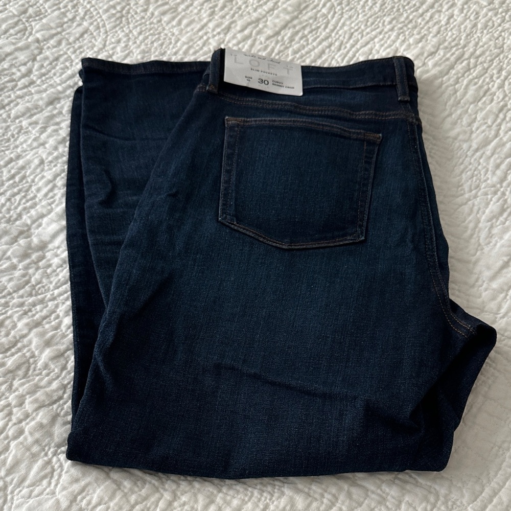 LOFT Dark Blue Ankle & Cropped Jeans - 30